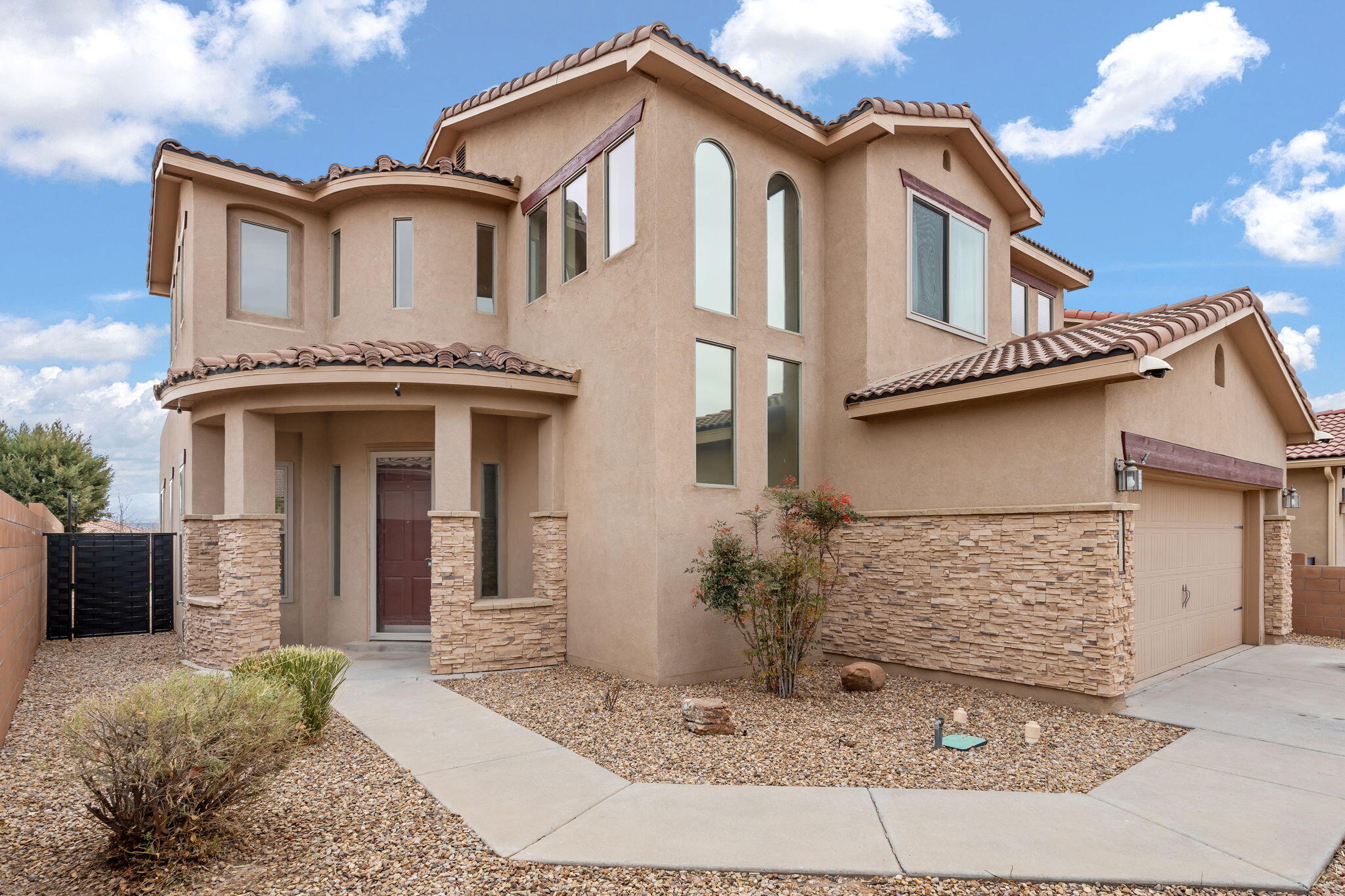 1020 Cristanos Drive, Bernalillo, New Mexico image 2