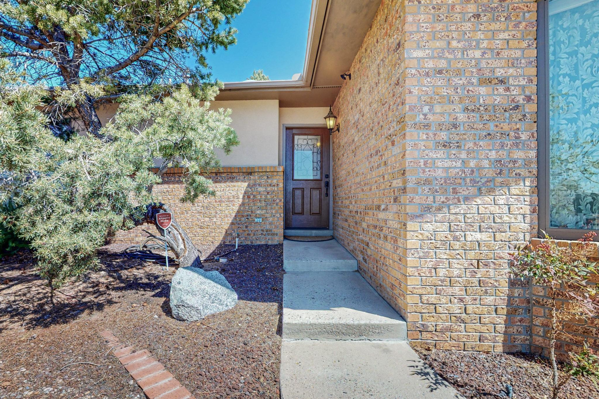 2408 Punta De Vista Drive, Albuquerque, New Mexico image 8