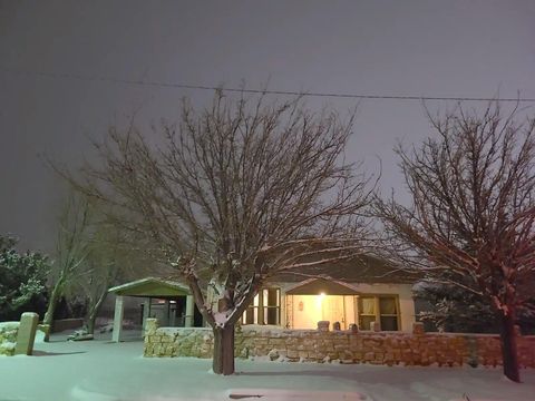 Homes For Sale - 612 N 3rd Street<br/> Belen, NM 87002