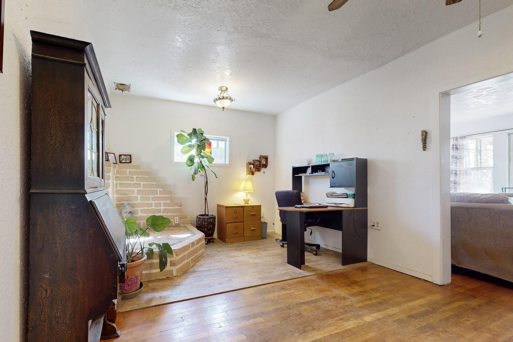 713 Woodland Avenue, Albuquerque, New Mexico image 8