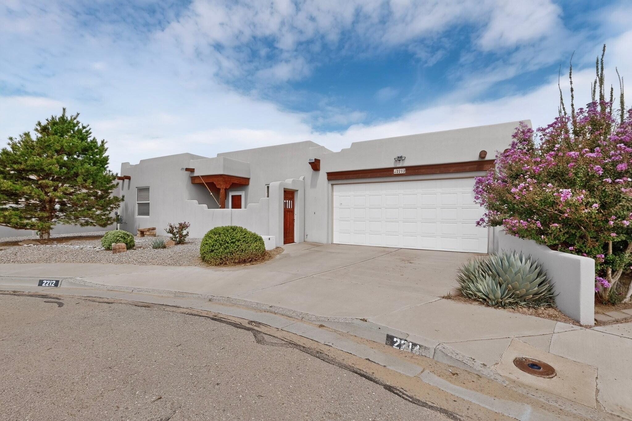 2212 Calle De Silverio SW