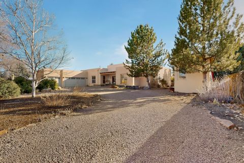 2812 Candelaria Road NW Albuquerque NM 87107