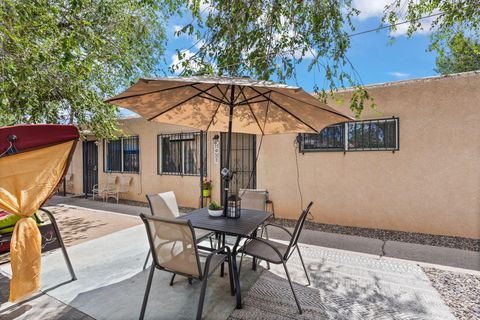 408 MESILLA Street SE Albuquerque NM 87108