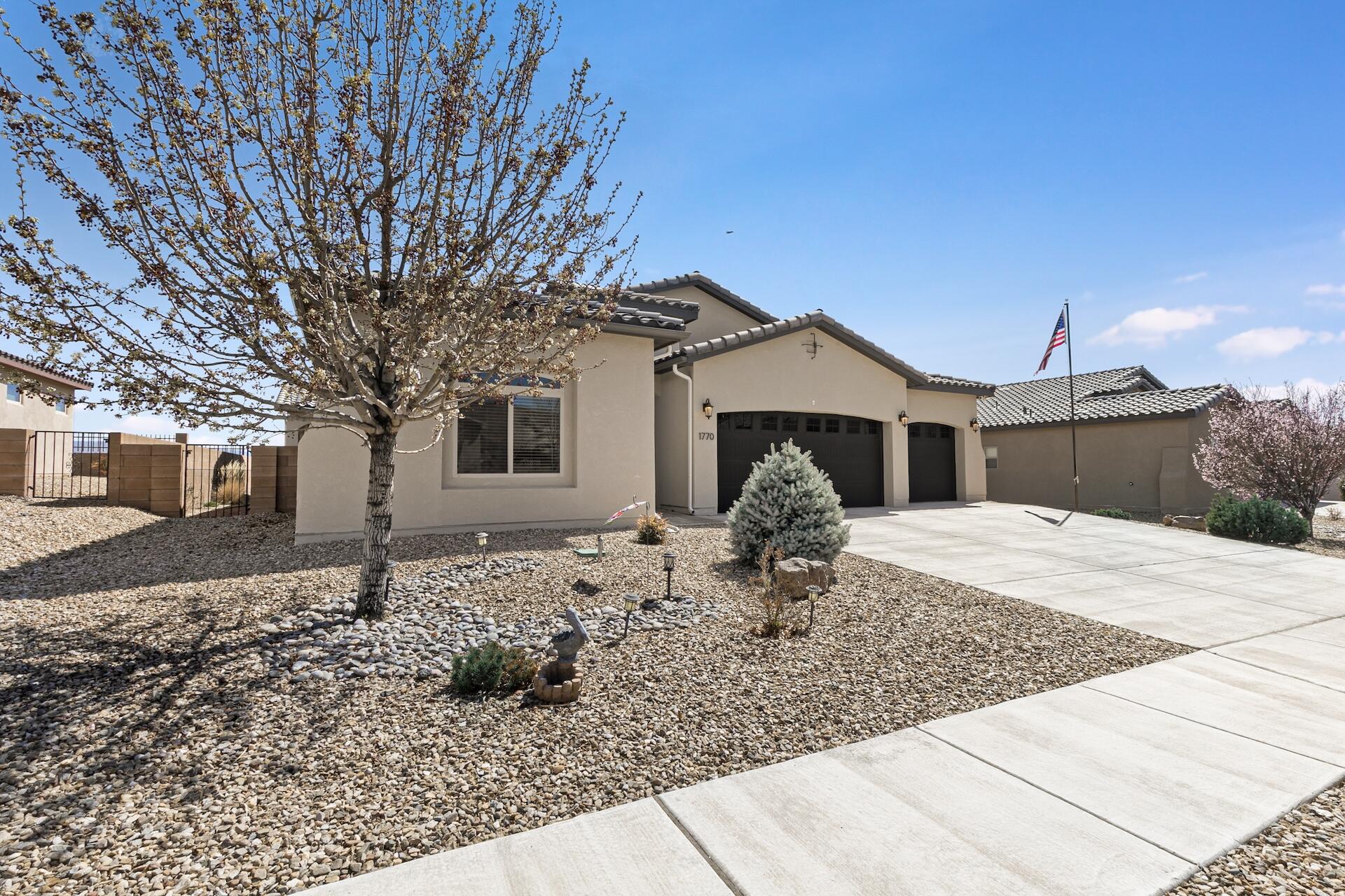 1770 Camino Corona, Los Lunas, New Mexico image 3
