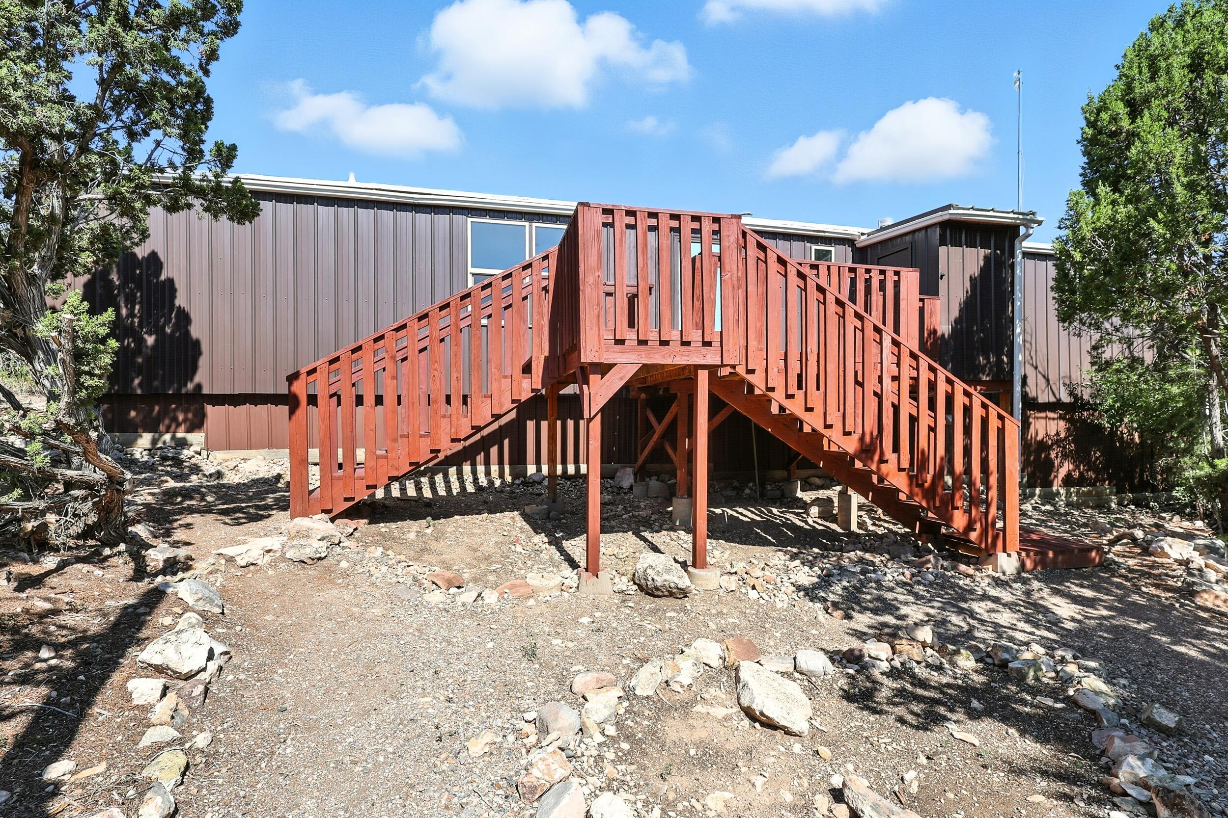 876 State Highway 165