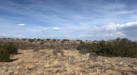 Photo of 64 Kiwi Court NW, Rio Rancho, NM 87144 (MLS # 1092521)