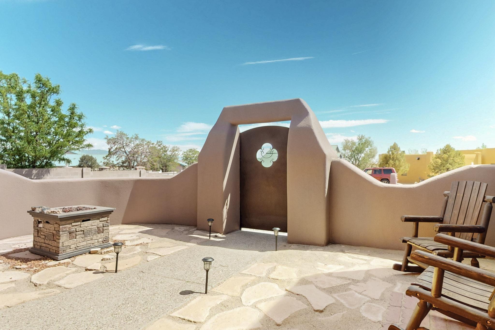 1141 Mesa Ridge Drive, Los Lunas, New Mexico image 3