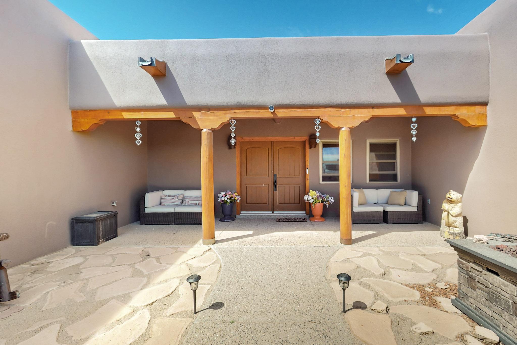 1141 Mesa Ridge Drive, Los Lunas, New Mexico image 4