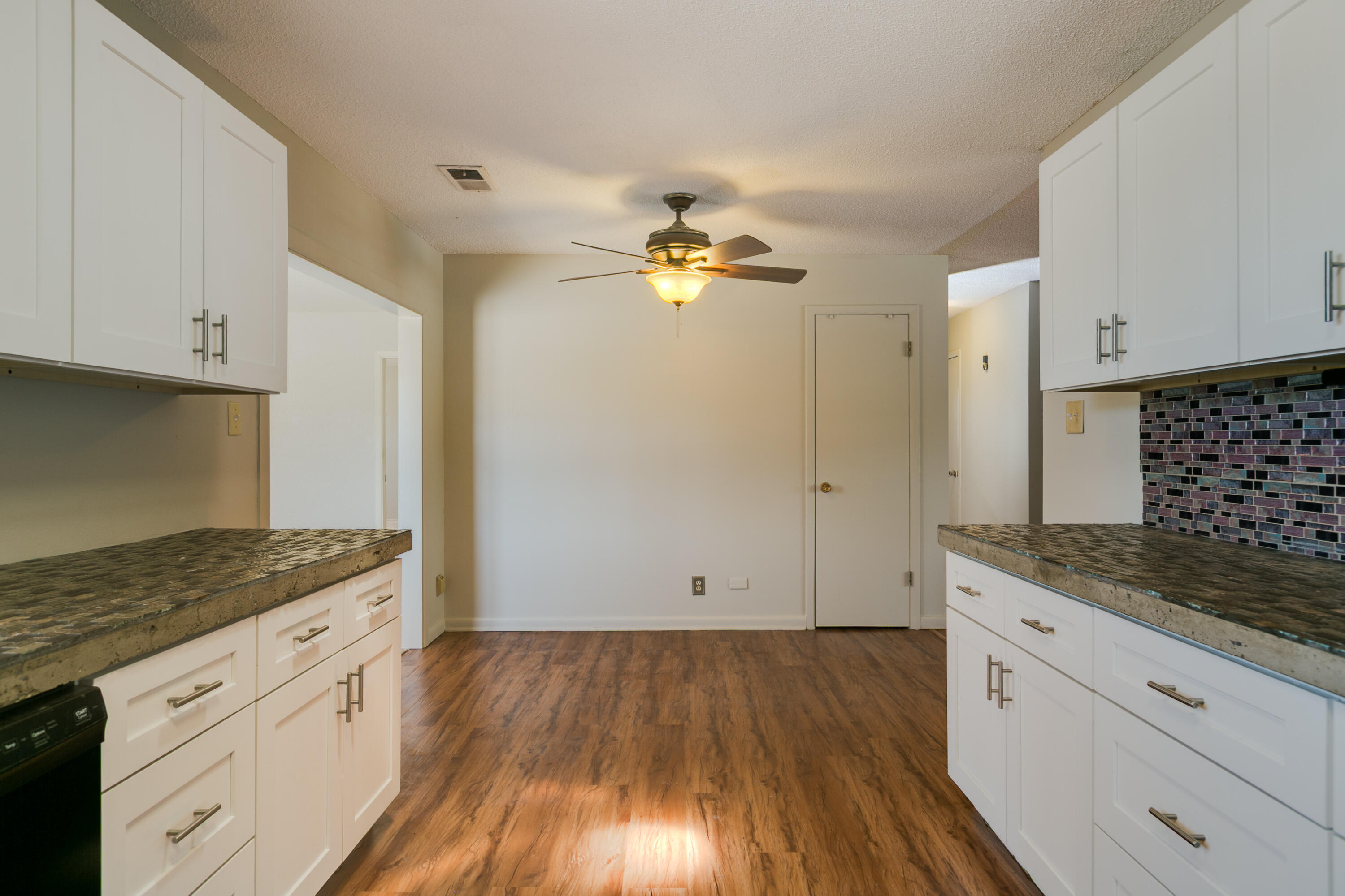 2209 Yucca Street, Rio Rancho, New Mexico image 8