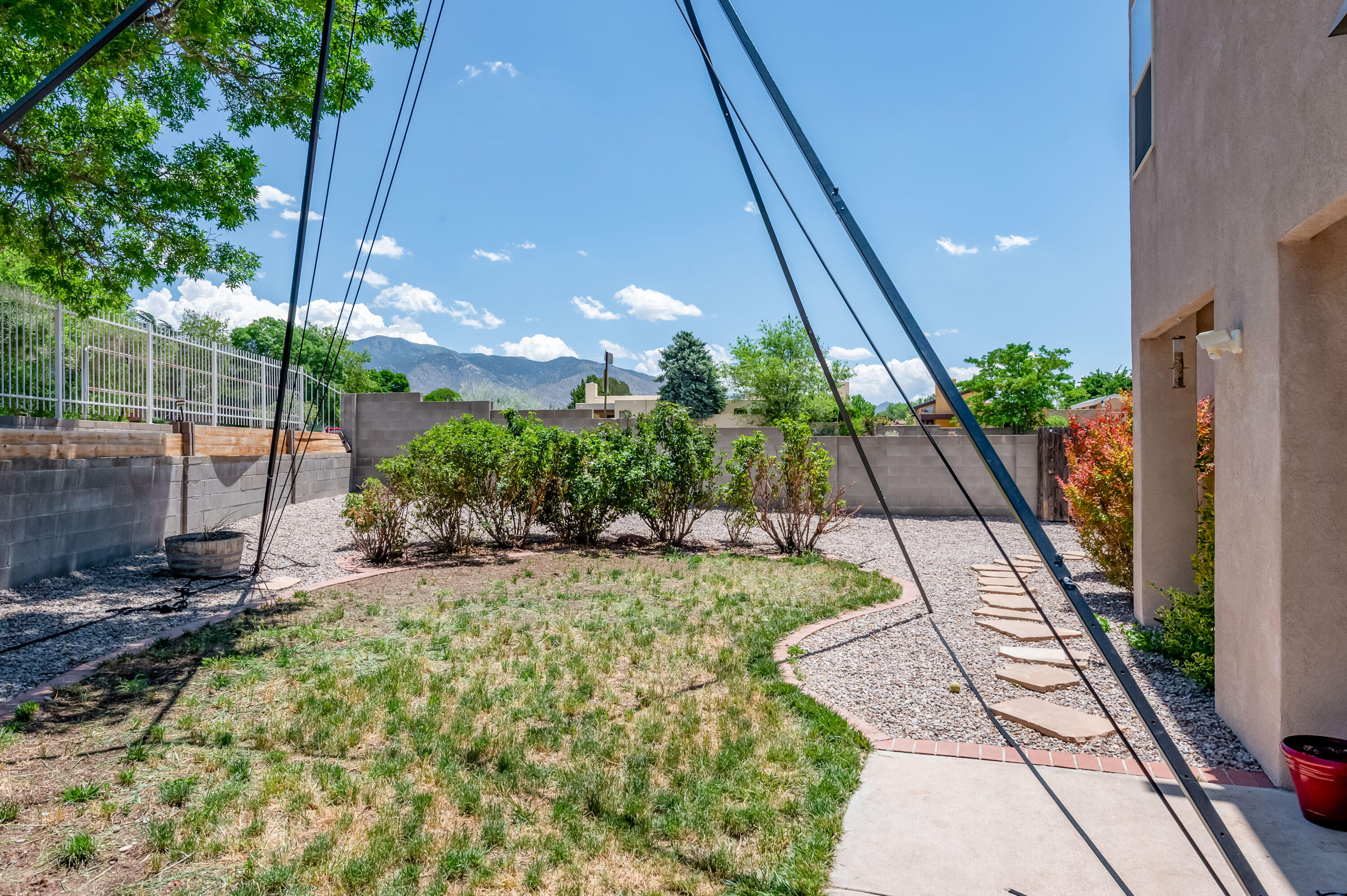 9701 Layton Avenue #A, Albuquerque, New Mexico image 23
