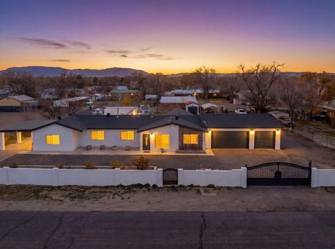 Photo of 5726 Wood Road SW, Albuquerque, NM 87105 (MLS # 1095844)