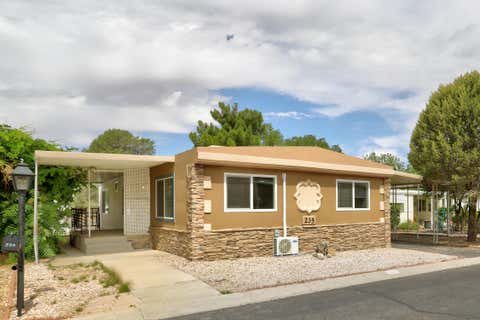 Mobile Home For Sale - 7112 Pan American Fwy #235<br/> Albuquerque, NM 87109