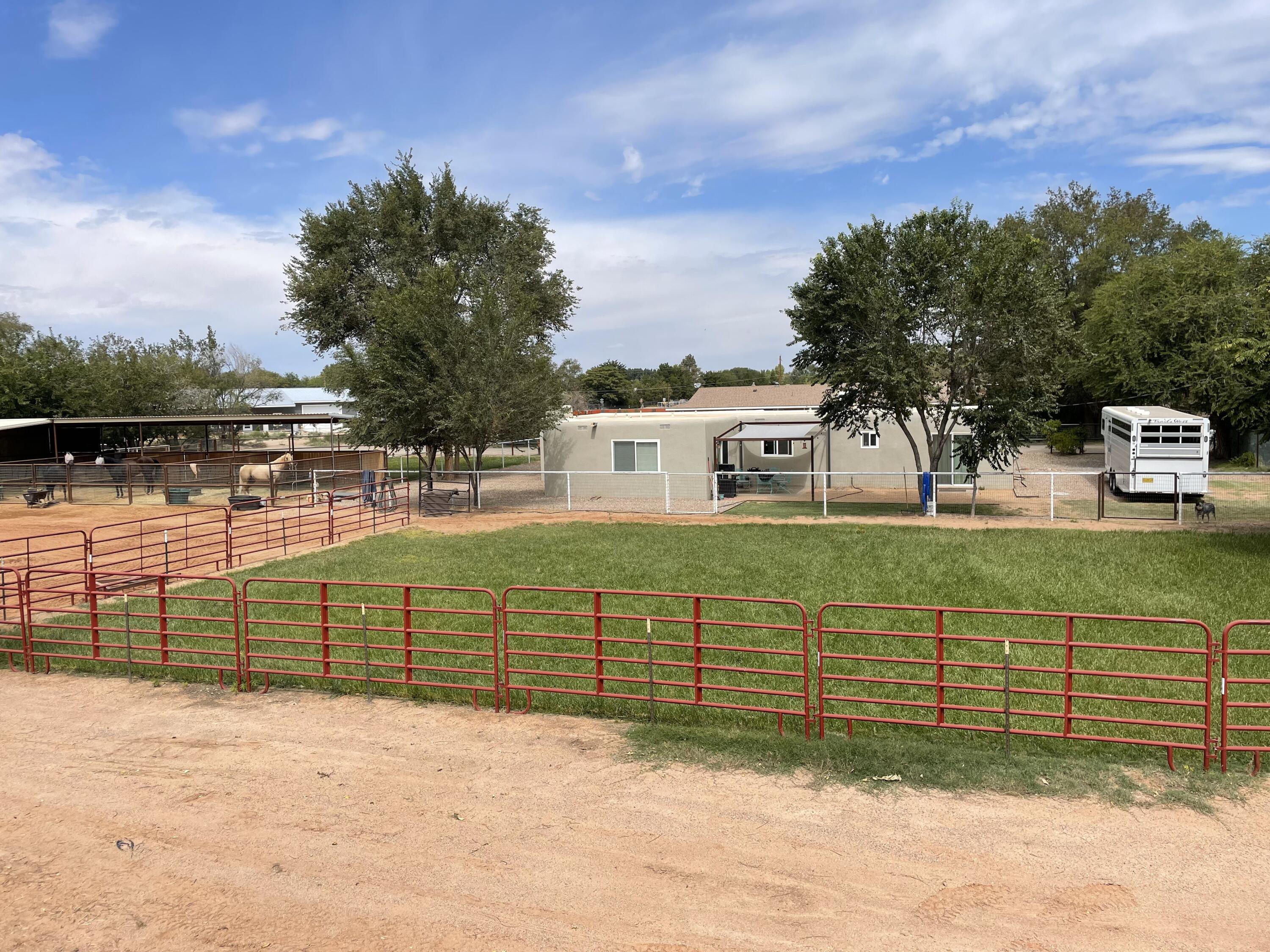 695 Valle Drive, Bosque Farms, New Mexico image 17