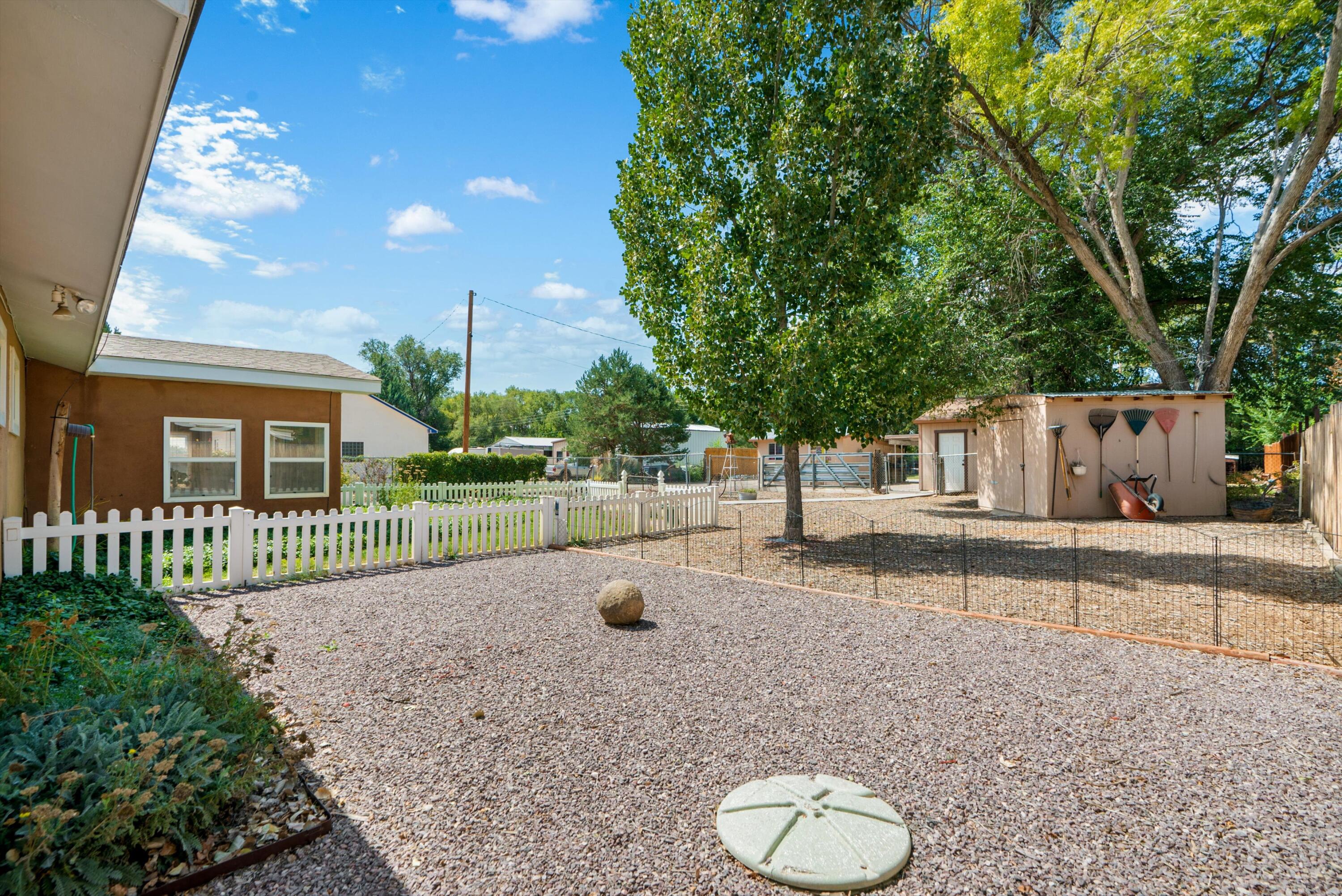 235 Ranchitos Road, Bosque Farms, New Mexico image 38