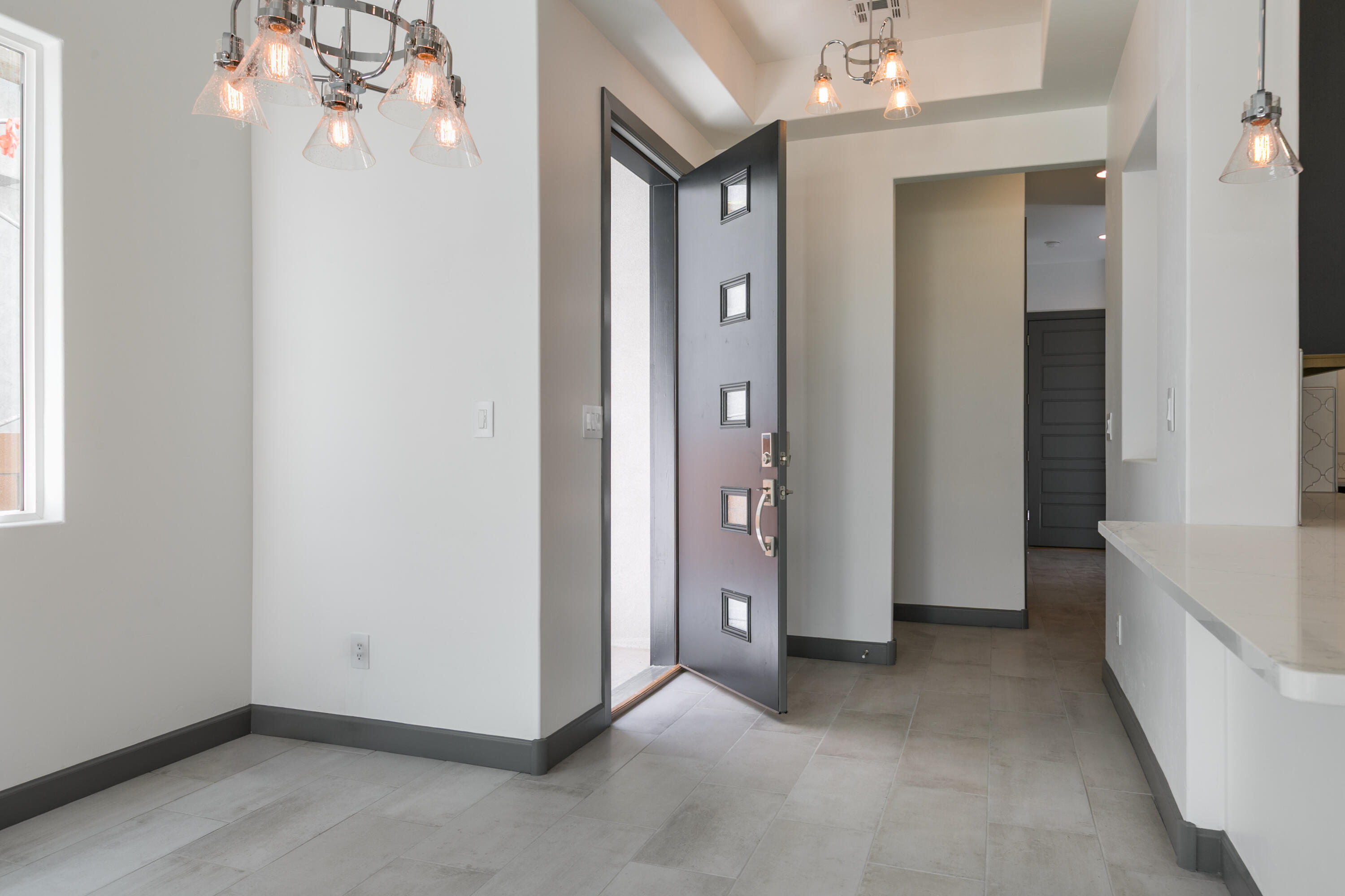 2416 De Kooning Avenue SE