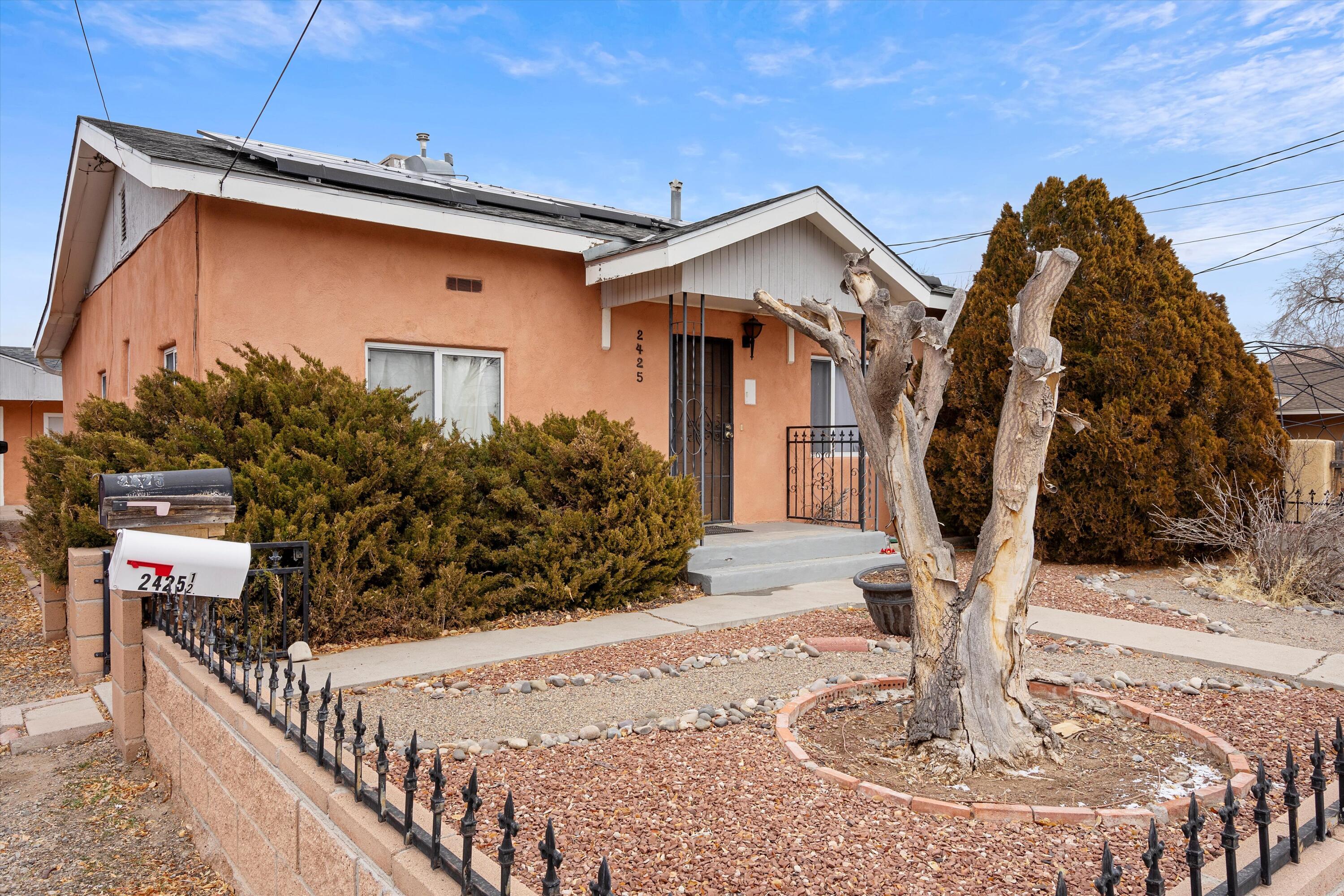 2425 Mountain Road, Albuquerque, New Mexico image 2