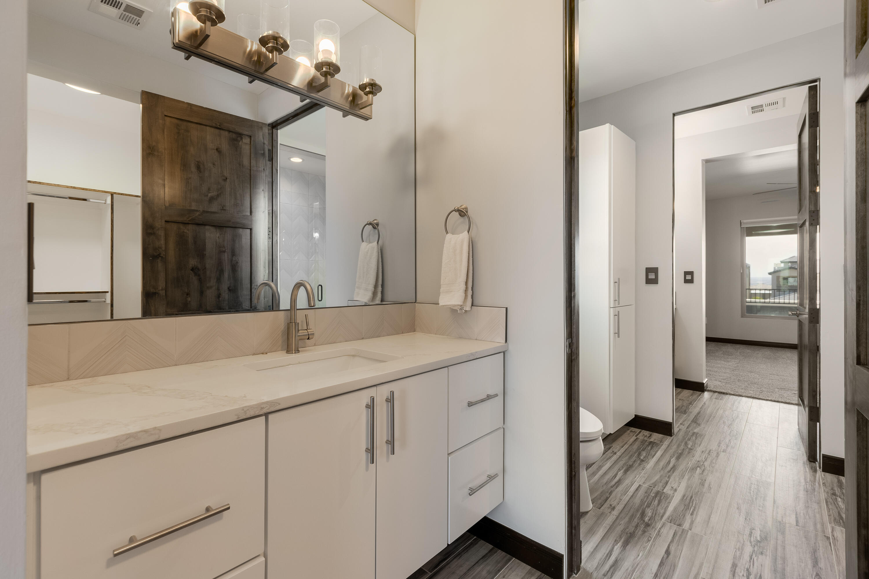 8832 Silver Oak Lane, Albuquerque, New Mexico image 26