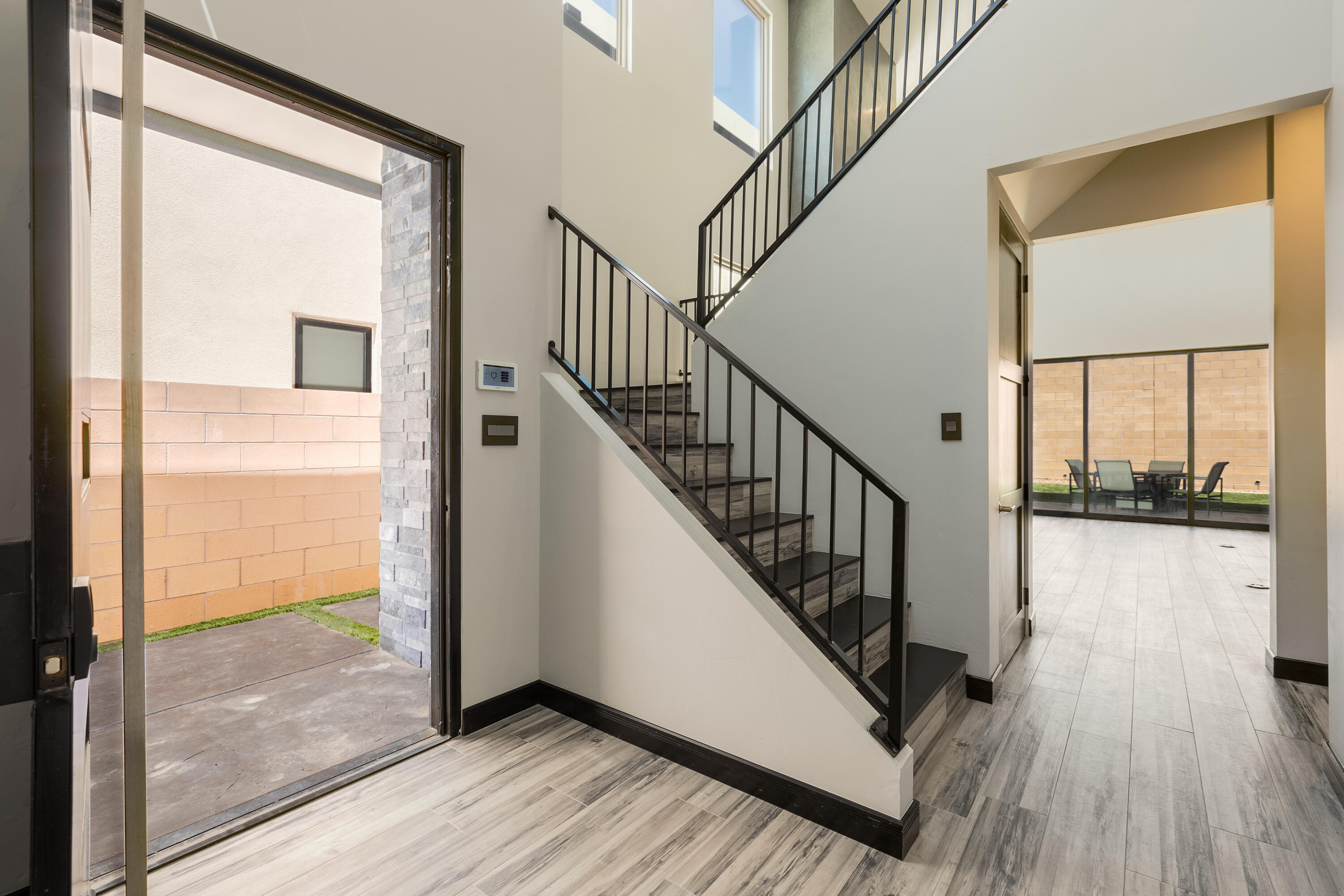 8832 Silver Oak Lane, Albuquerque, New Mexico image 5
