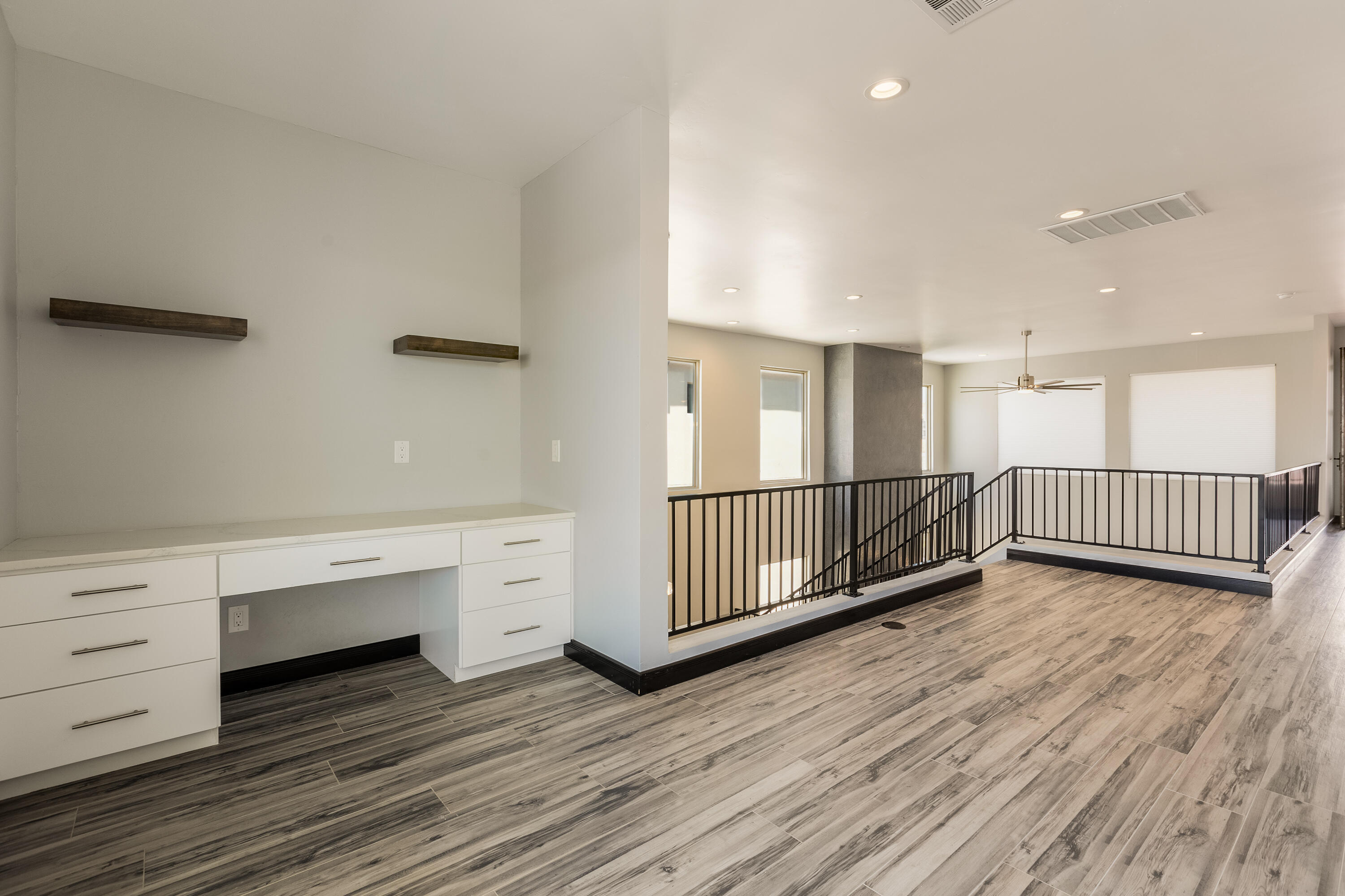 8832 Silver Oak Lane, Albuquerque, New Mexico image 27