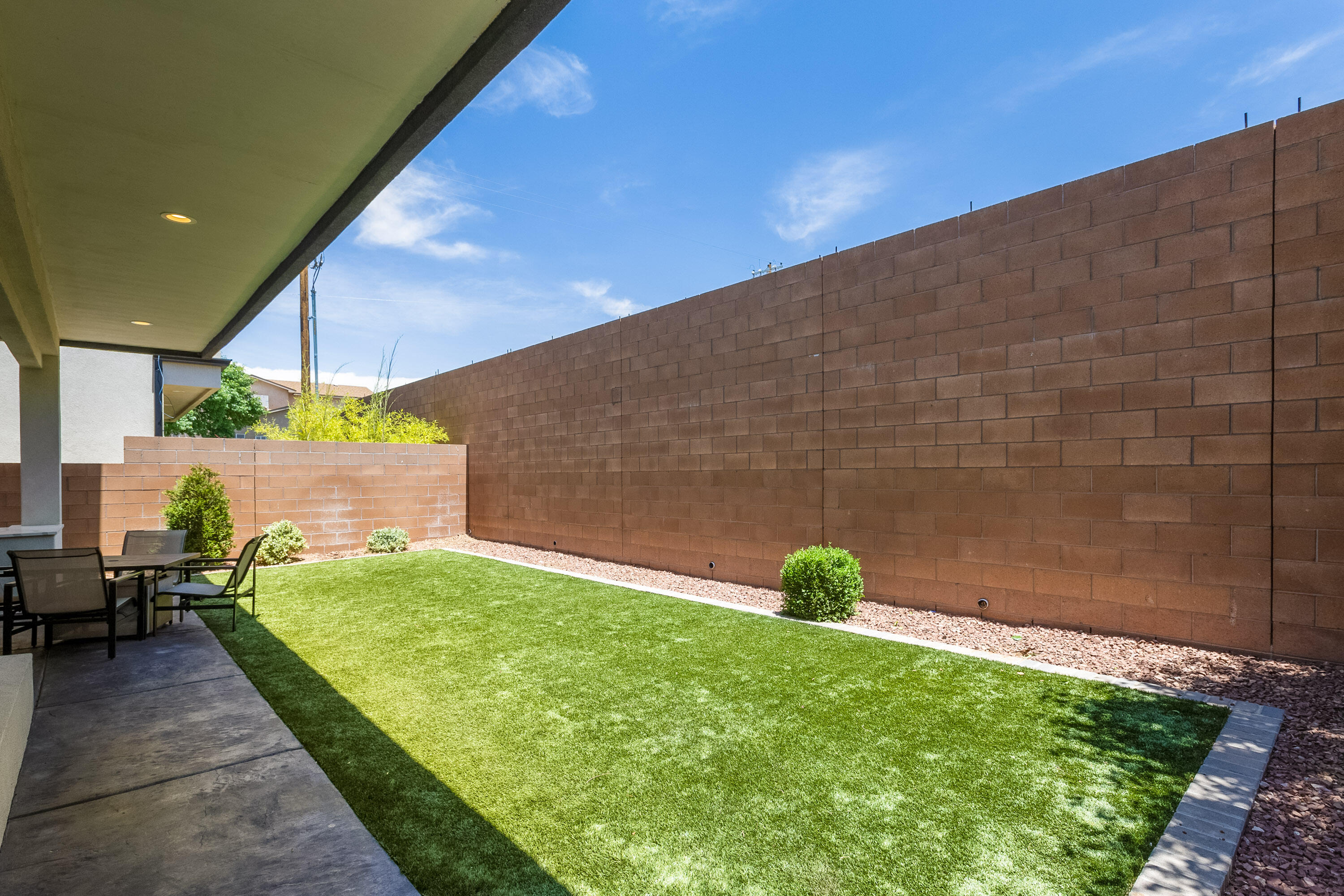 8832 Silver Oak Lane, Albuquerque, New Mexico image 32