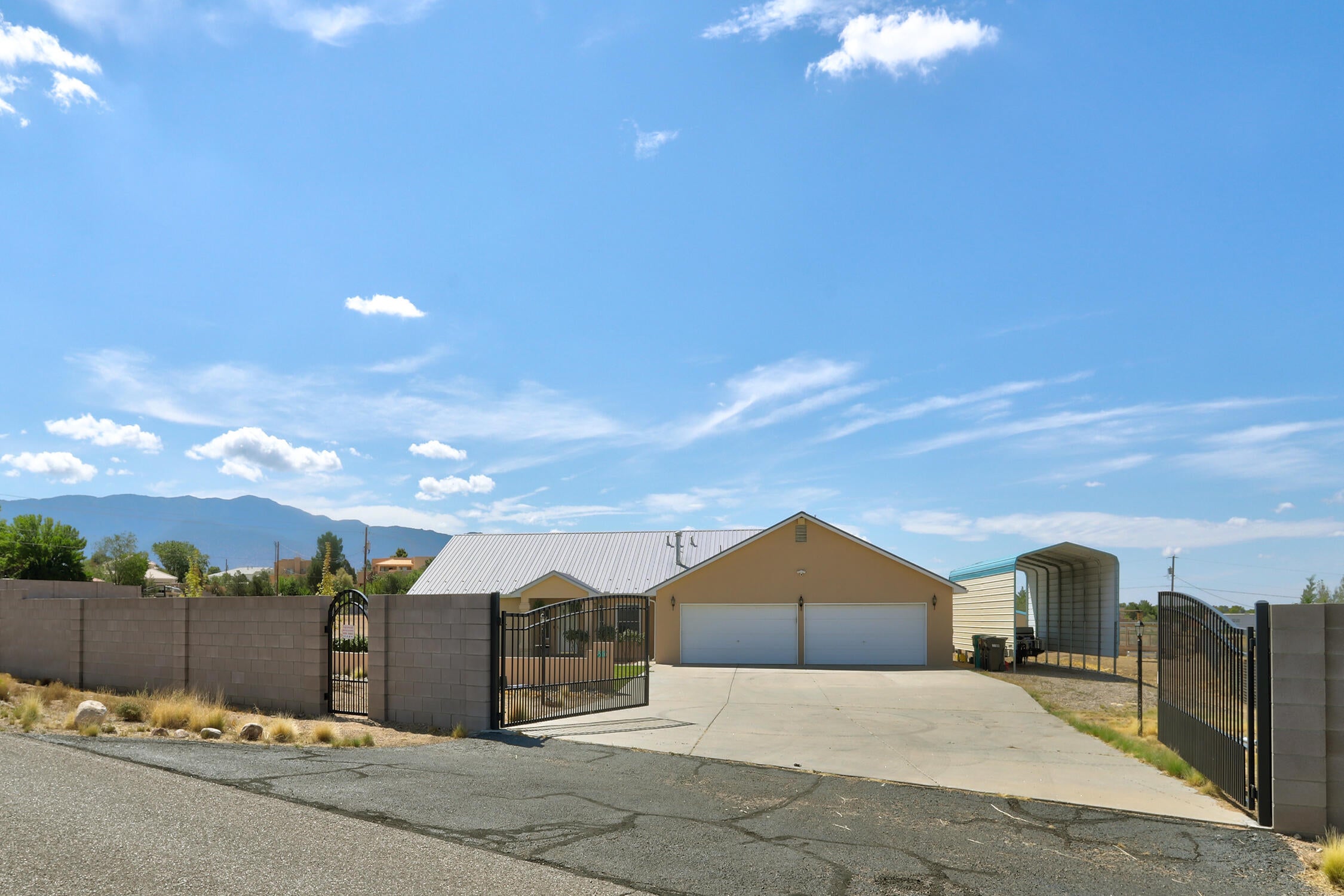 9510 Signal Avenue NE