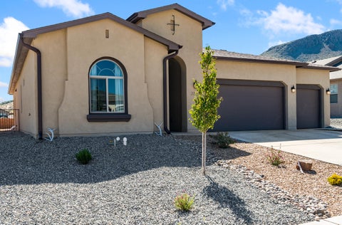 Photo of 3771 Santa Fe Trail SW, Los Lunas, NM 87031 (MLS # 1112386)