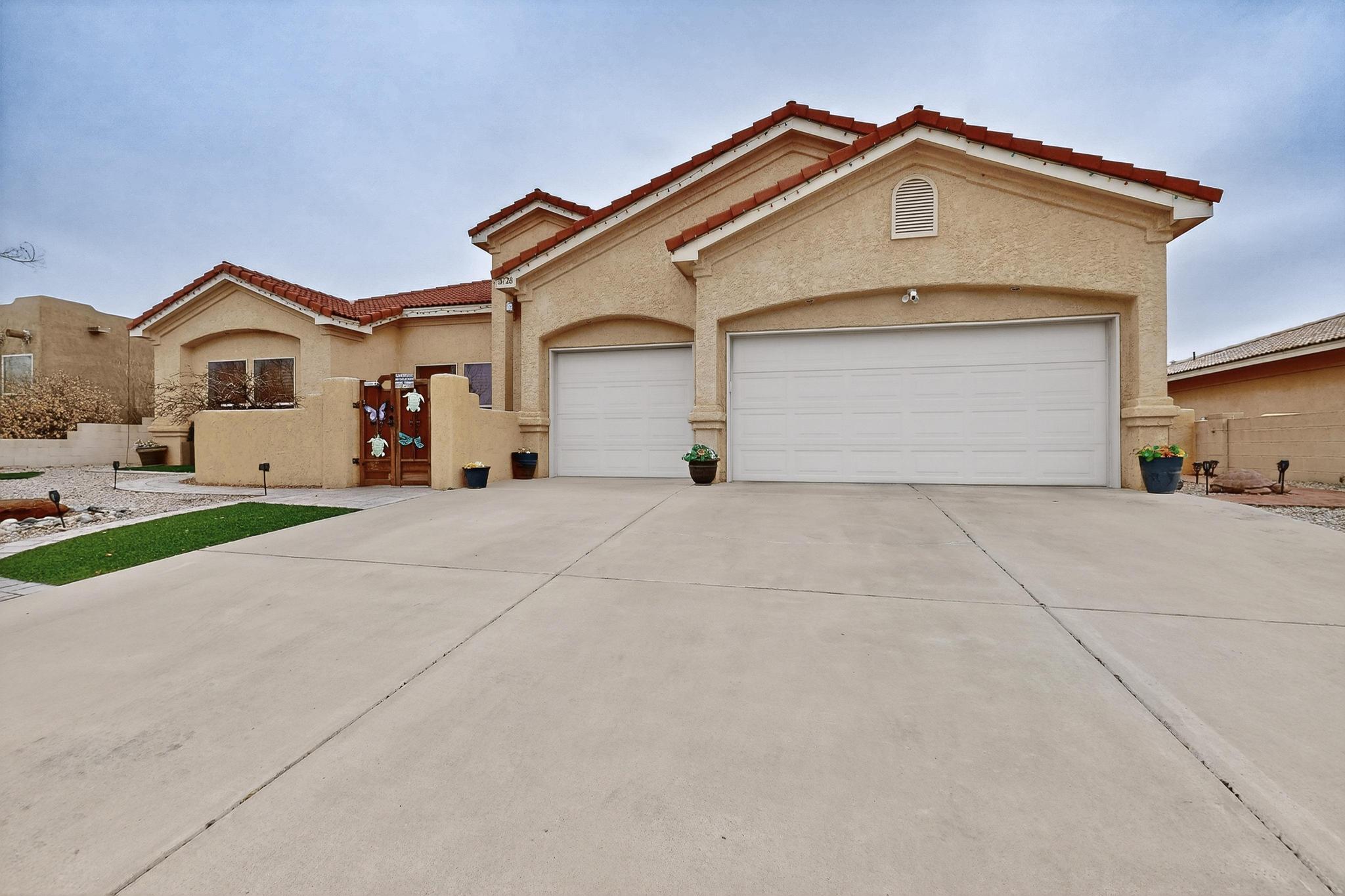 3728 Spyglass Loop SE