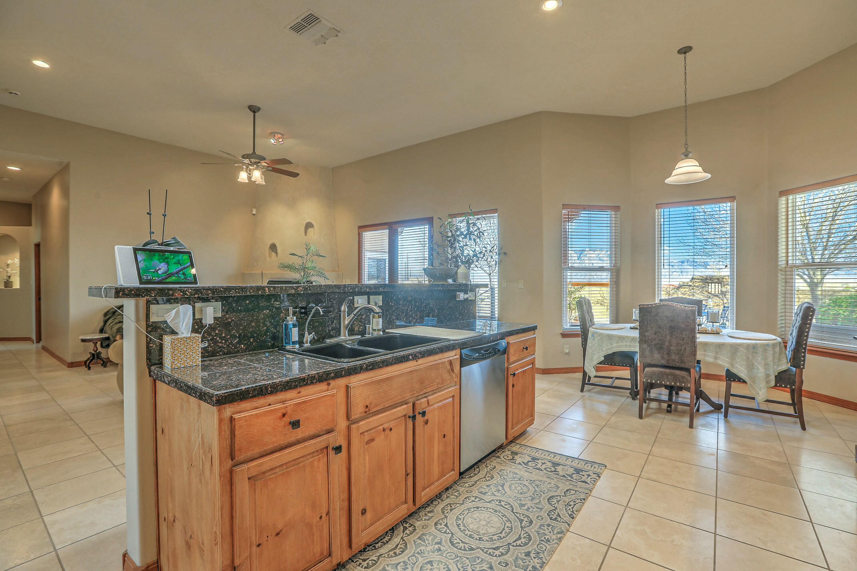 4409 Huron Drive, Rio Rancho, New Mexico image 12