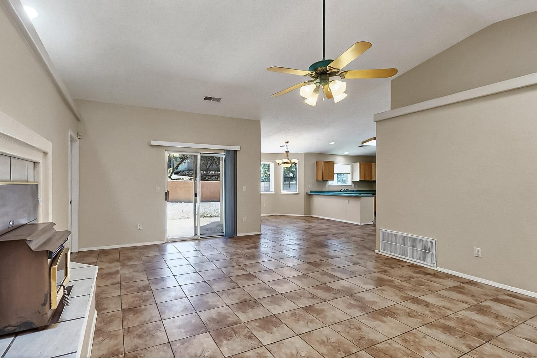10 Camino Estribor, Edgewood, New Mexico image 9