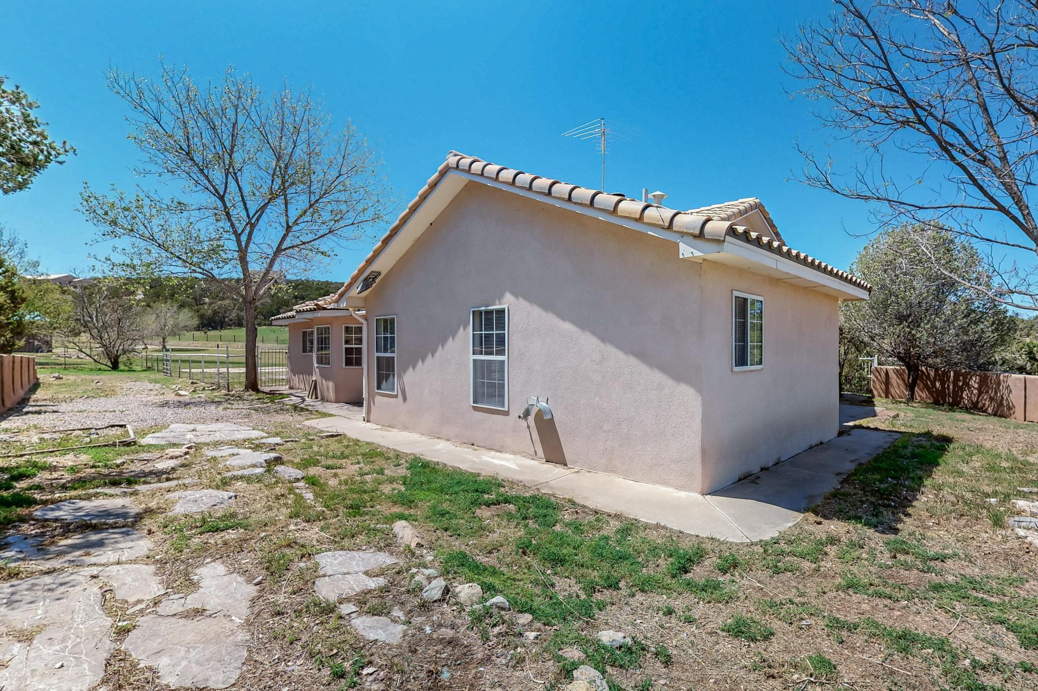 10 Camino Estribor, Edgewood, New Mexico image 42