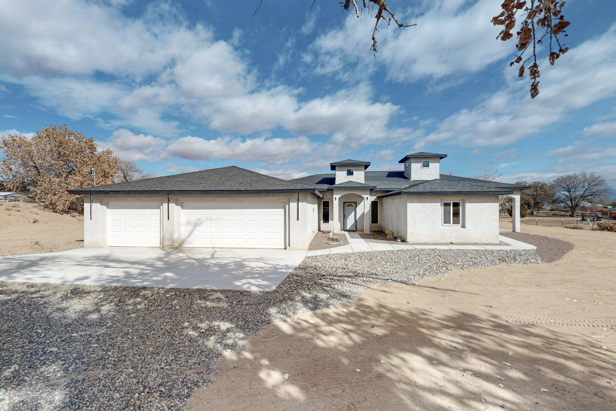 1688 Sichler Road, Los Lunas, New Mexico image 1
