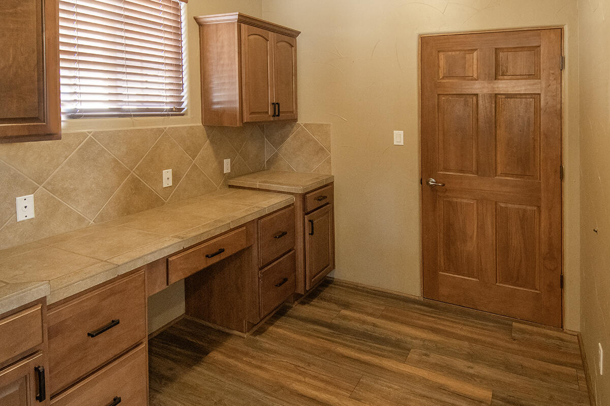 8724 Cuevita Court, Albuquerque, New Mexico image 12