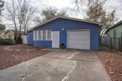 504 Hazeldine Avenue SW Albuquerque NM 87102