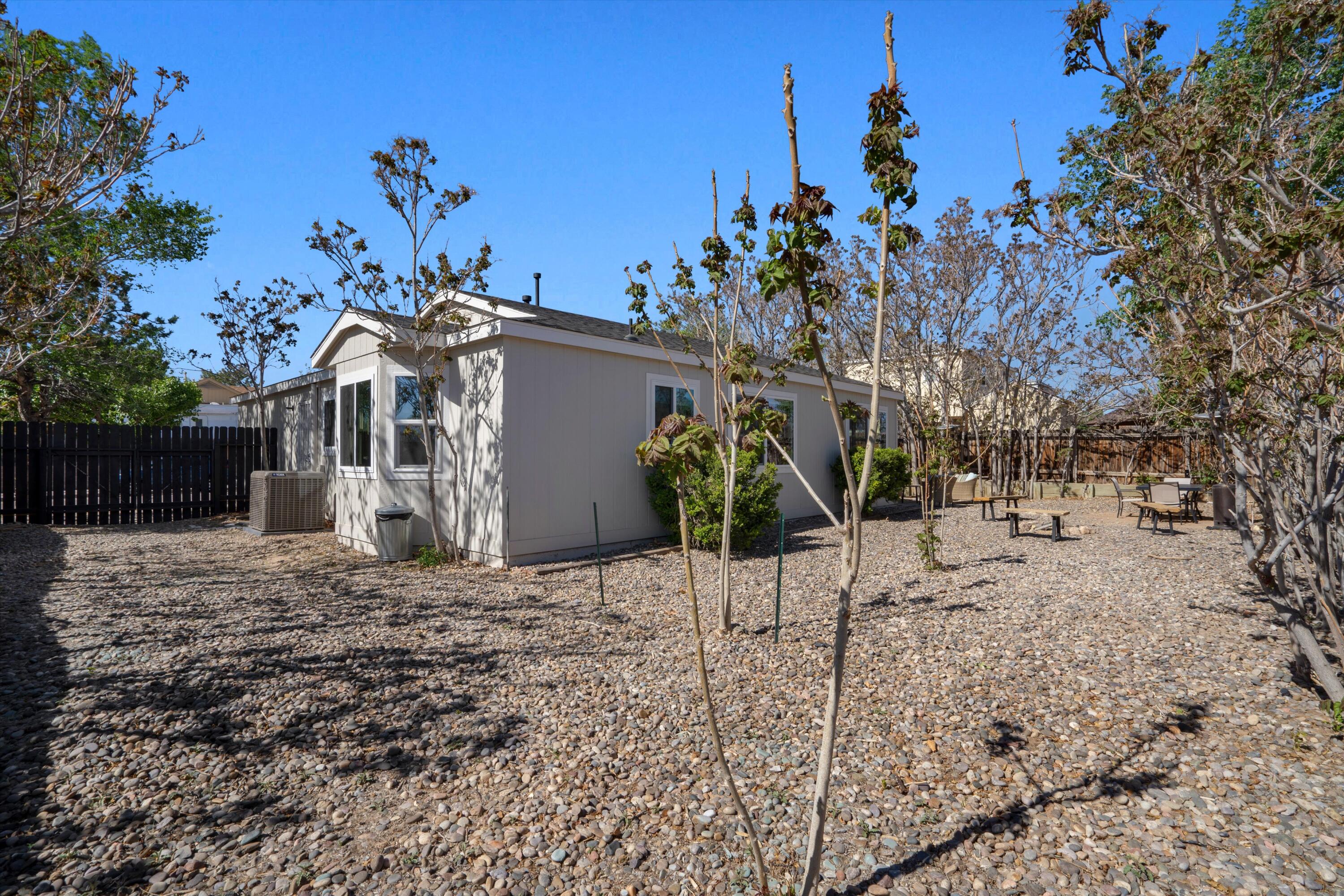 1313 Bellflower Drive, Rio Rancho, New Mexico image 31