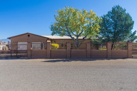 5720 Don Pasquale Drive SW Albuquerque NM 87121