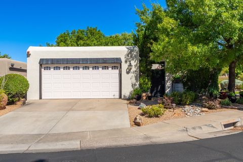 Photo of 9651 Village Green Drive NE, Albuquerque, NM 87111 (MLS # 1103311)