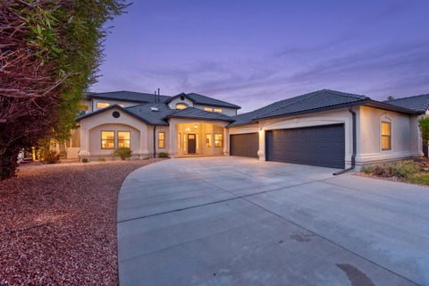 Photo of 11127 Inverness Court NE, Albuquerque, NM 87111 (MLS # 1108795)