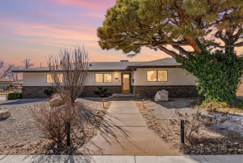 7121 Lisa Court NE Albuquerque NM 87110