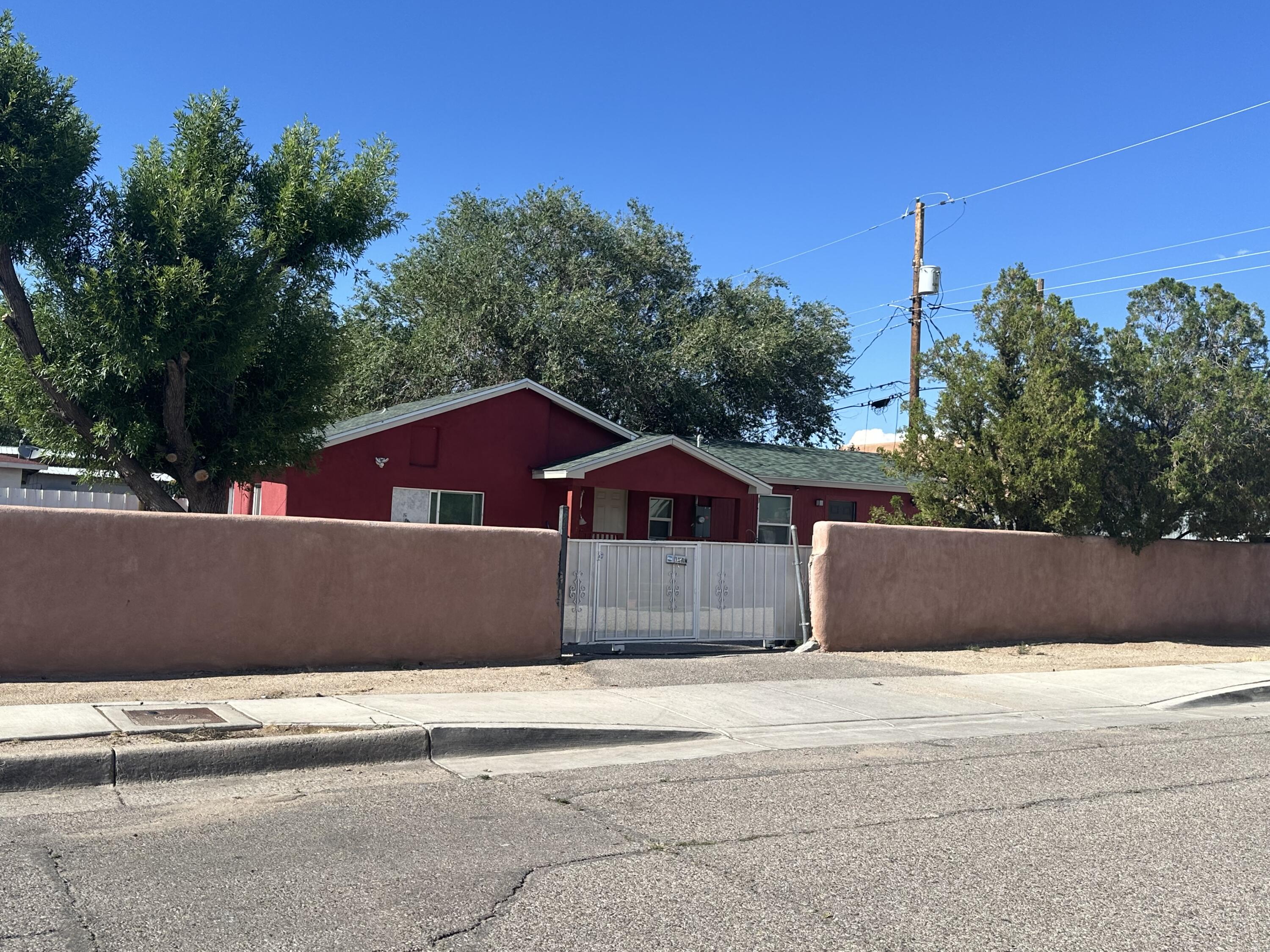 View Albuquerque, NM 87102 house