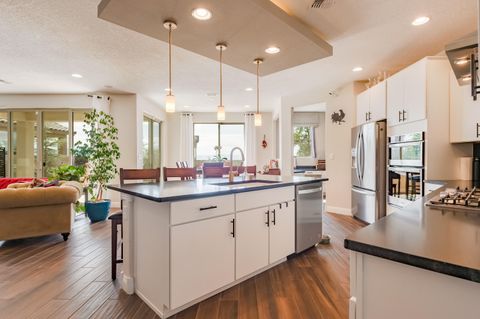 Photo of 1608 Mammoth Way NW, Albuquerque, NM 87120 (MLS # 1098718)