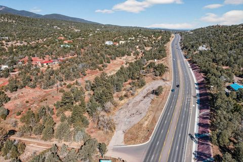 Photo of 12301 N Highway 14, Cedar Crest, NM 87008 (MLS # 1095011)