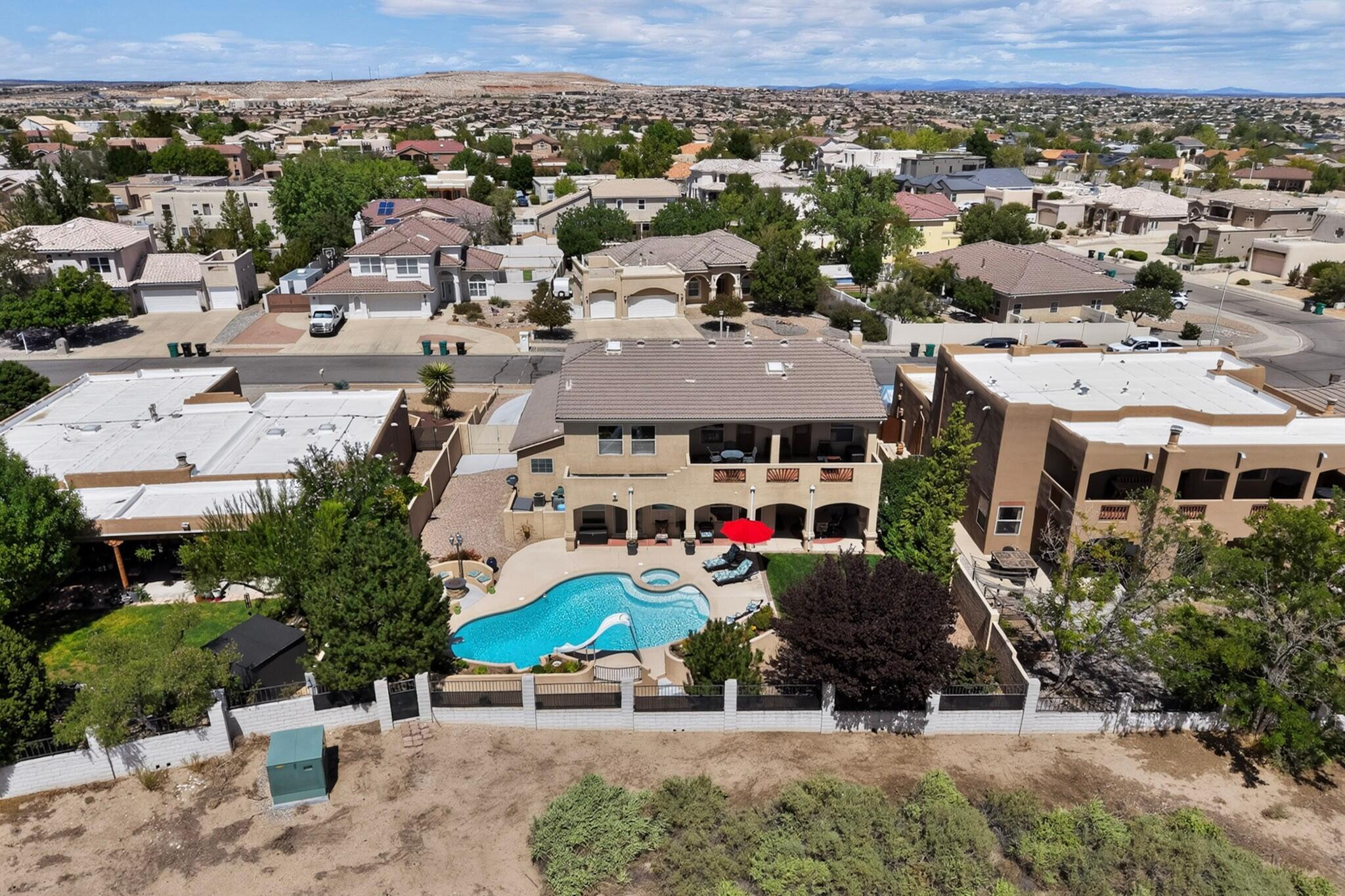 3872 Bay Hill Loop SE