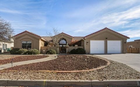 Photo of 500 Nicklaus Drive SE, Rio Rancho, NM 87124 (MLS # 1096148)