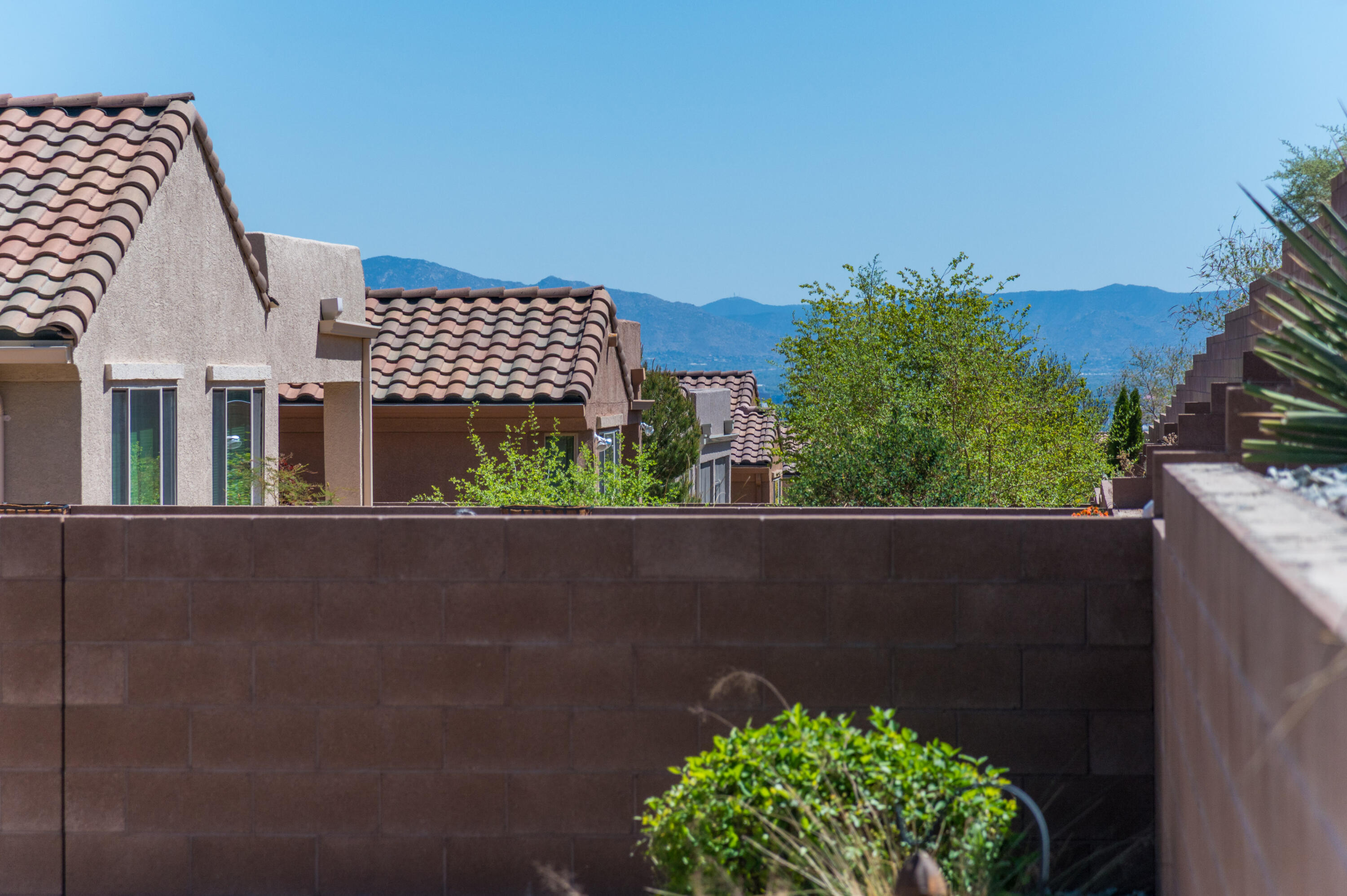 9256 Bear Lake Way NW