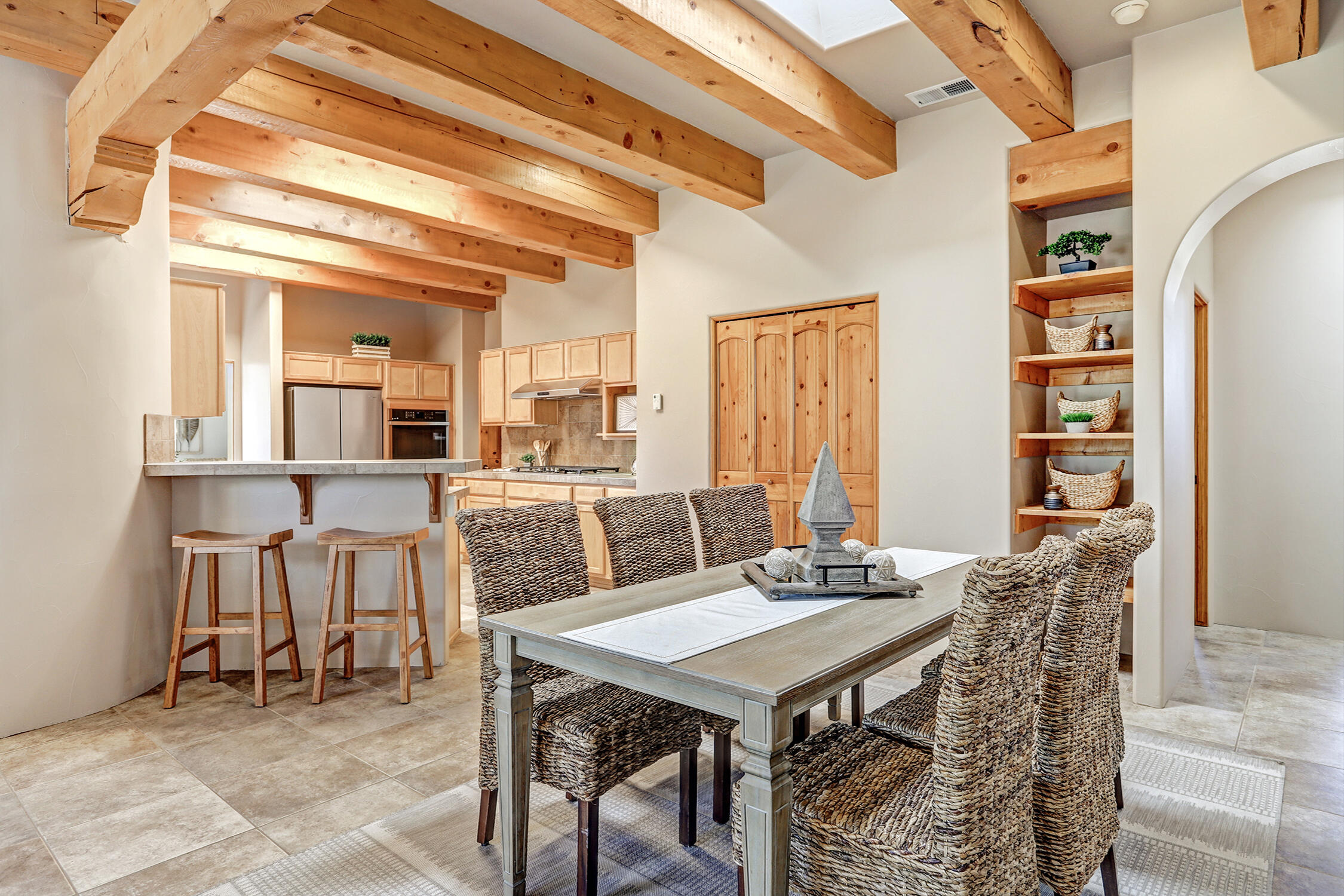 120 Espinosa Road, Corrales, New Mexico image 11