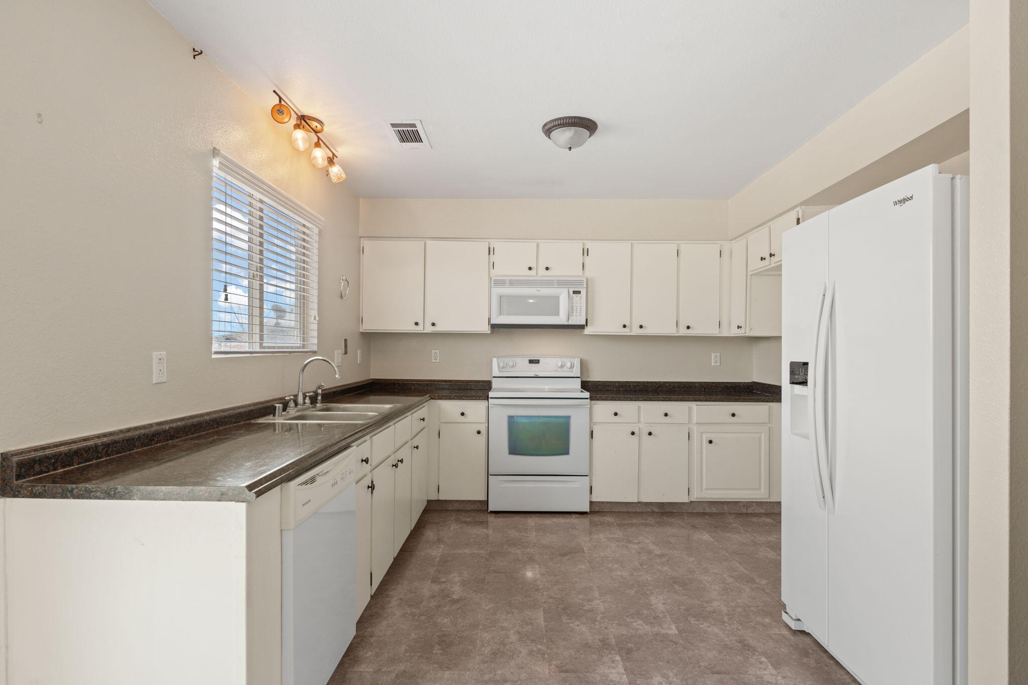 790 Arcturus Avenue, Rio Rancho, New Mexico image 10