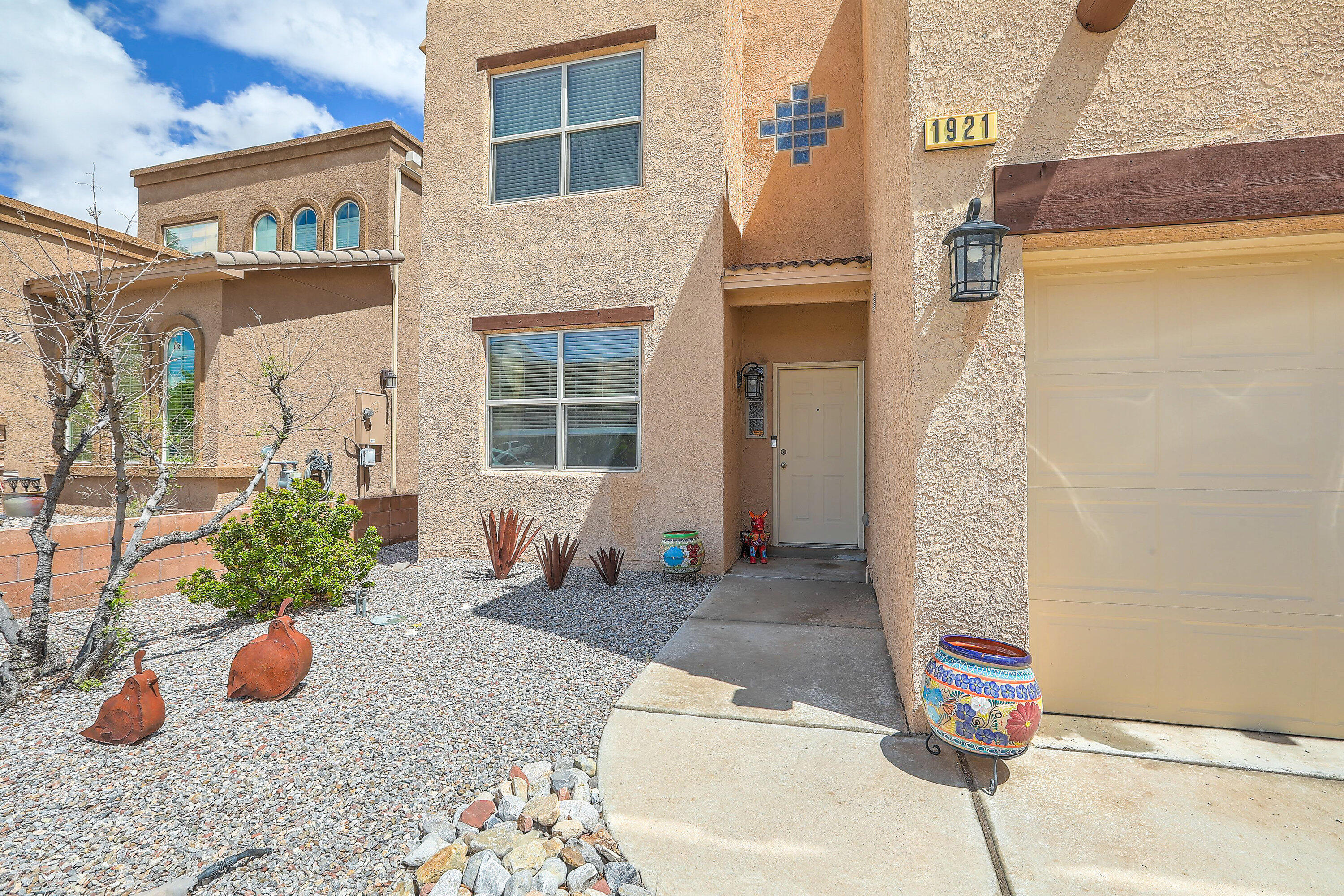 1921 Cortina Loop, Rio Rancho, New Mexico image 3