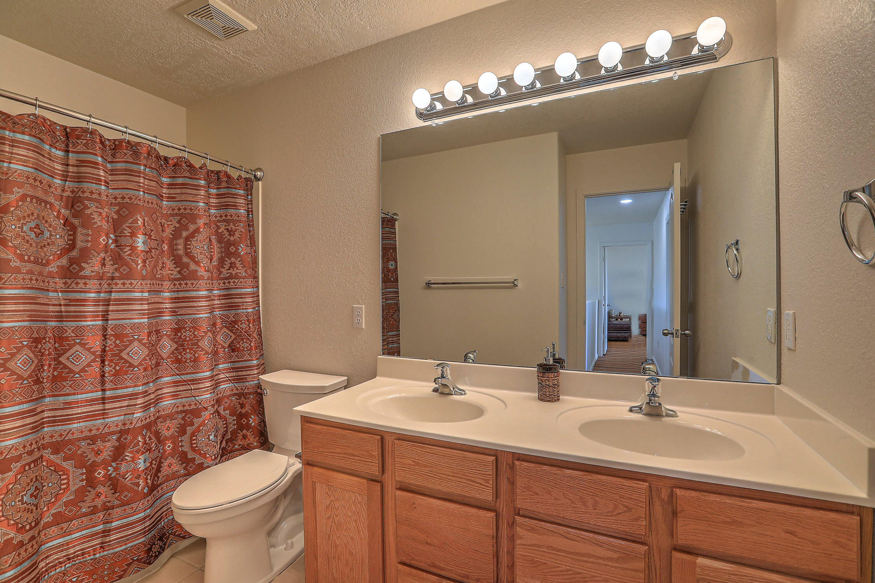 1921 Cortina Loop, Rio Rancho, New Mexico image 20