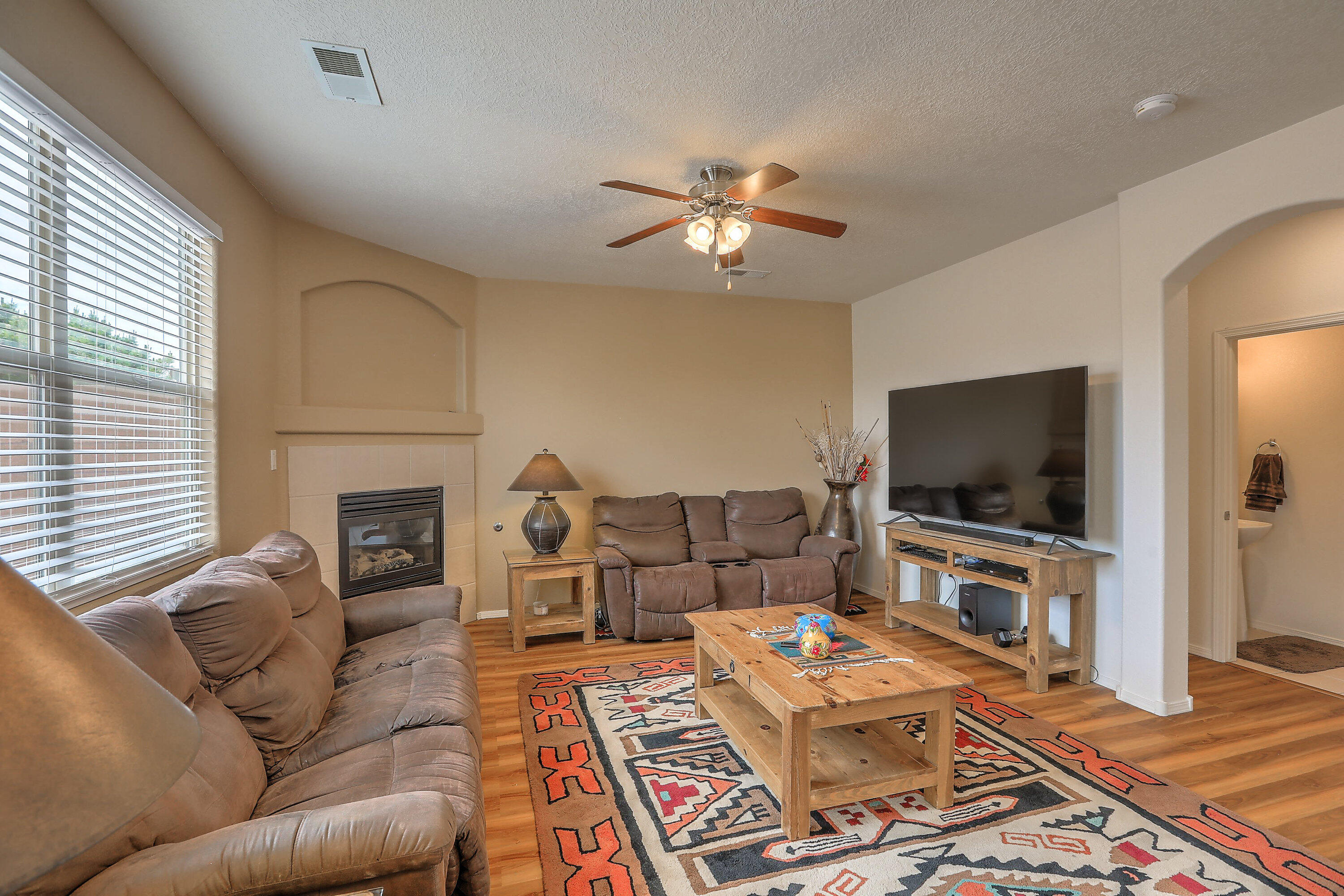 1921 Cortina Loop, Rio Rancho, New Mexico image 15