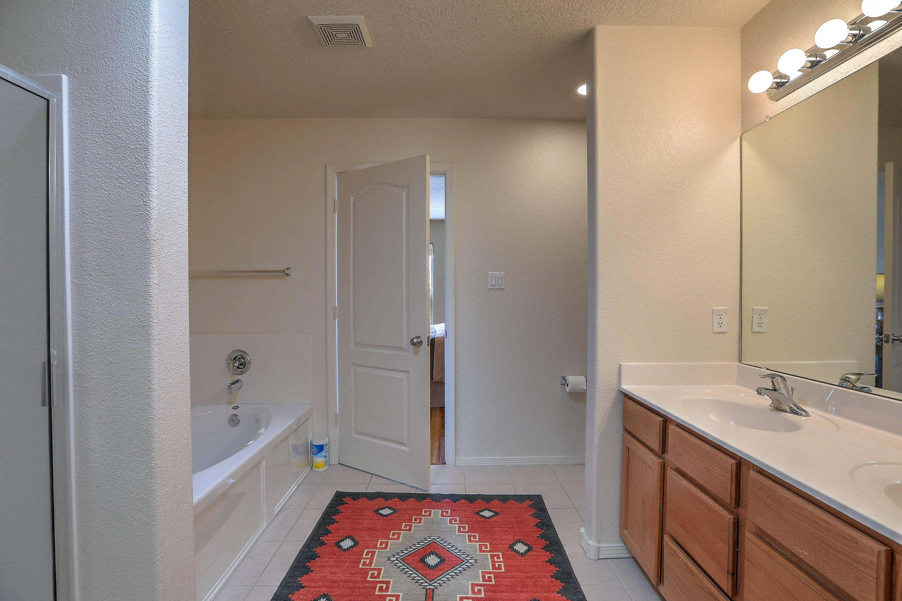 1921 Cortina Loop, Rio Rancho, New Mexico image 29